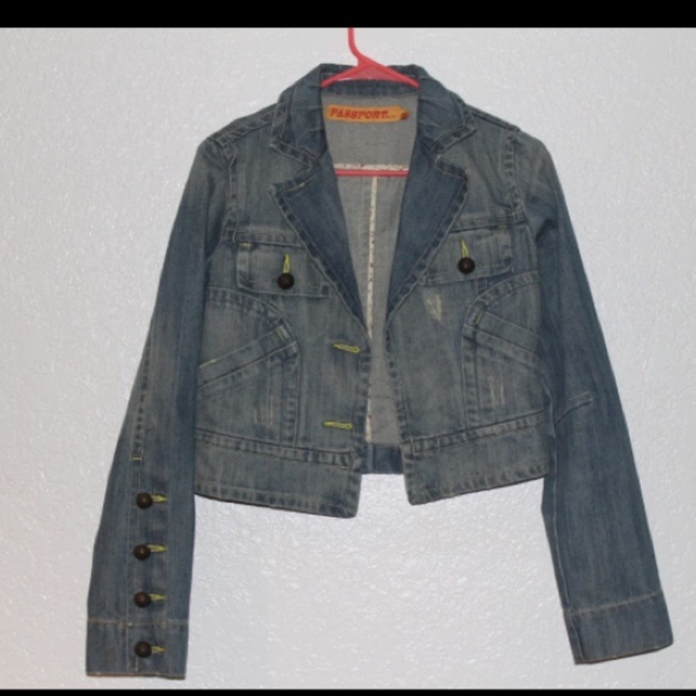 Green accented cropped jean jacket